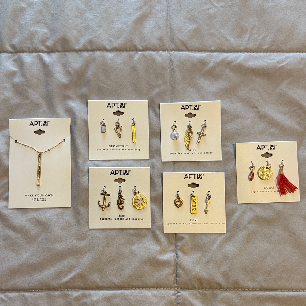 Apt. 9 Goldtone 32” Long Make Your Own Necklace with 15 Charms